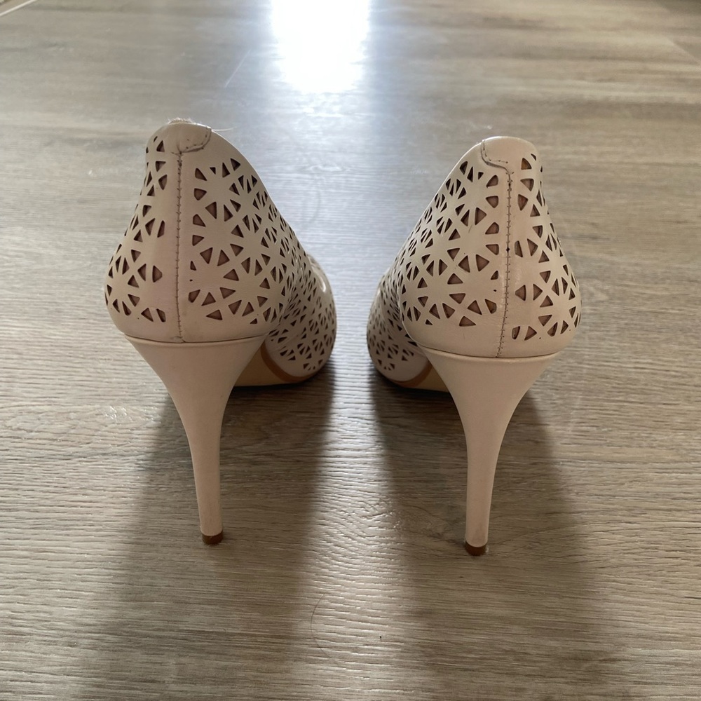 Ann Taylor - Picture 2 of 3